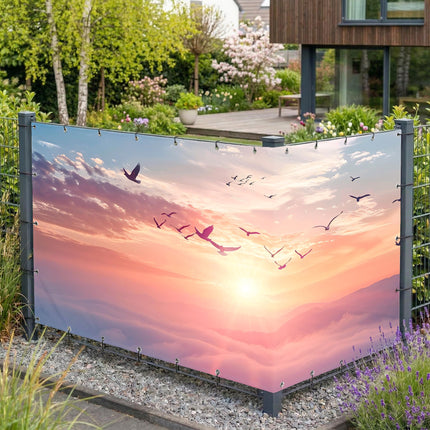 Sichtschutz Vogelflug (Aimi) am Gartenzaun
