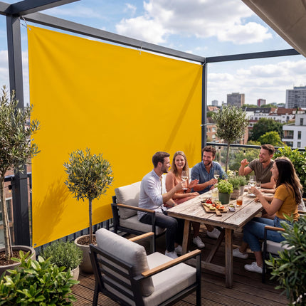 Sichtschutz Goldgelb (RAL® 1004) als Sichtschutz auf der Terrasse