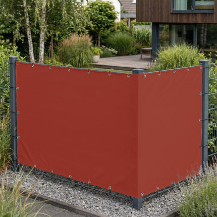 Sichtschutz Kupferbraun (RAL® 8004) als Sichtschutz am Gartenzaun