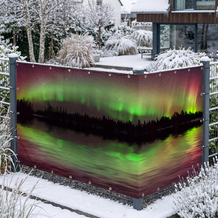 Liora als Sichtschutz am Gartenzaun