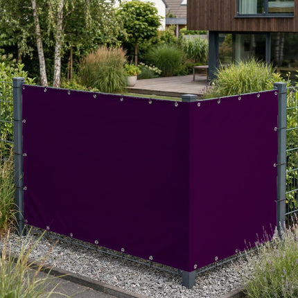 Sichtschutz Purpurviolett (RAL® 4007) als Sichtschutz am Gartenzaun