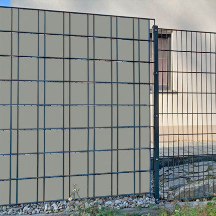 Sichtschutzstreifen Steingrau Sichtschutz&shy;streifen (RAL® 7030)