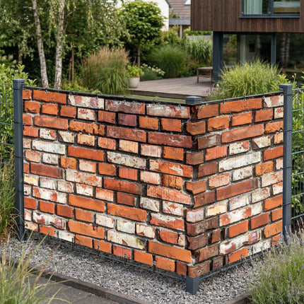 Ziegel Mix als Sichtschutz am Gartenzaun