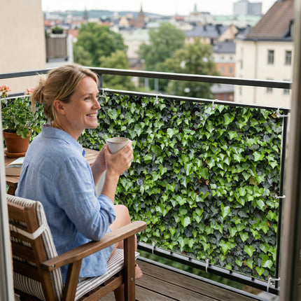 Edi als Balkonsichtschutz Innenansicht