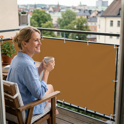 Sichtschutz Ockerbraun (RAL® 8001) als Balkonsichtschutz Innenansicht