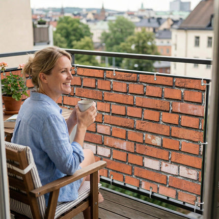 Sichtschutz Ziegelsteinmauer als Balkonsichtschutz Innenansicht
