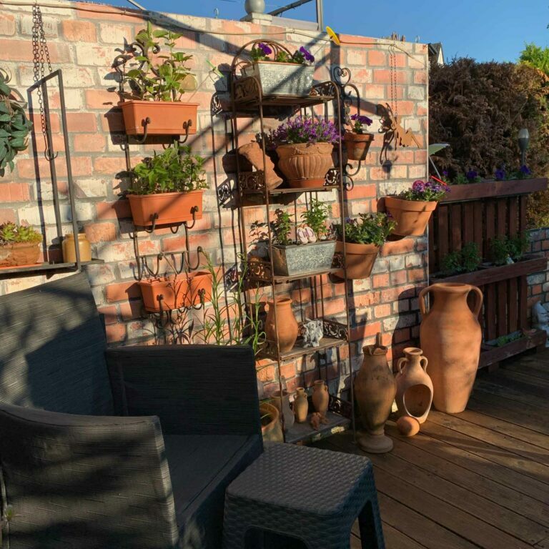 Kundenfoto Sichtschutz in Garten mit Motiv Ziegelwand